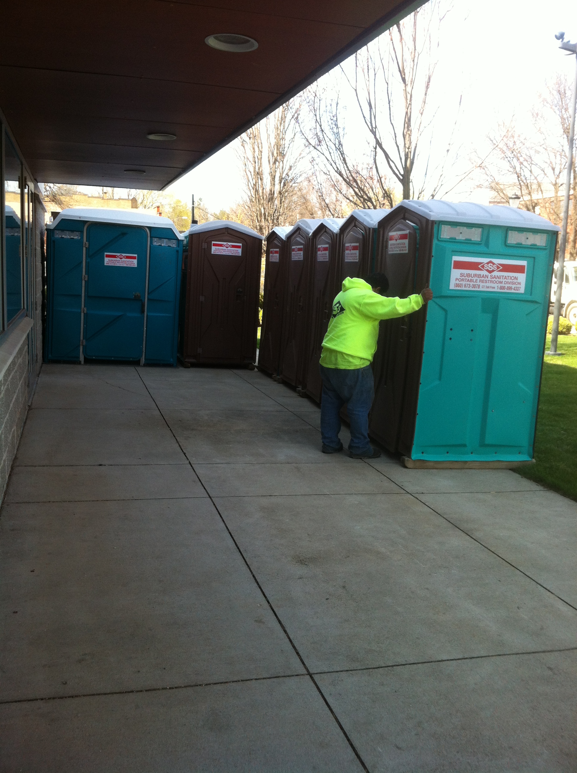Portable Restrooms | SSS Canton CT, East Hampton CT